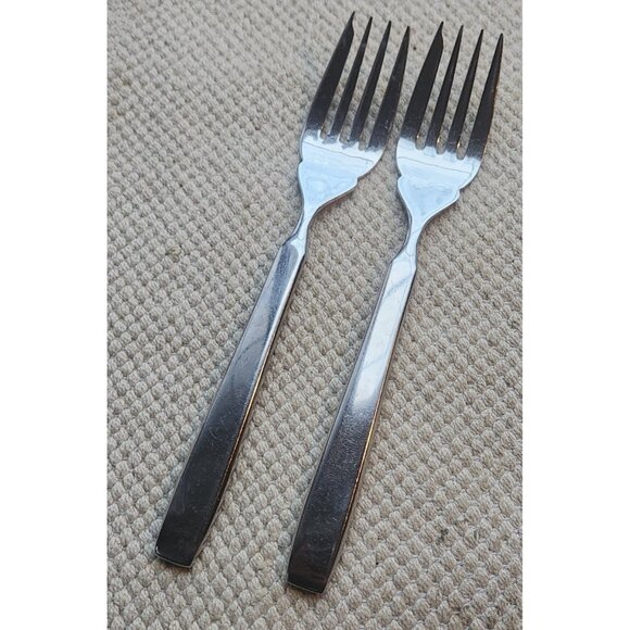 Reed & Barton Other - Pair REED & BARTON DIANA GLOSSY STAINLESS FLATWARE KOREA INDIDIVUAL FISH FORKS
